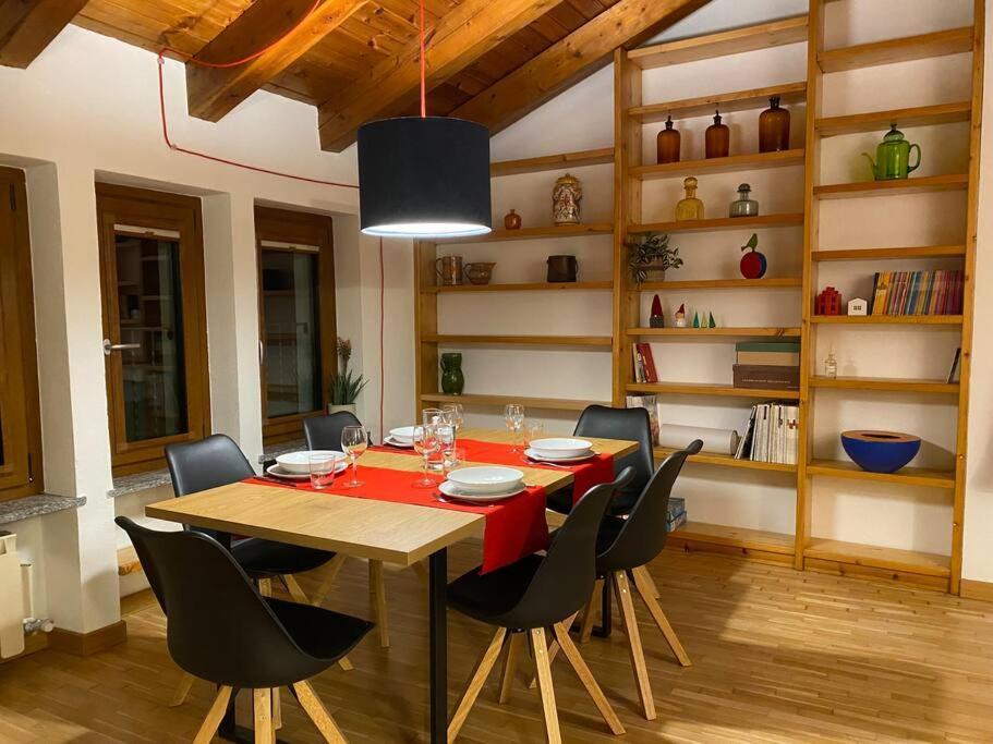 Maison De Trotte Aosta Luaran gambar