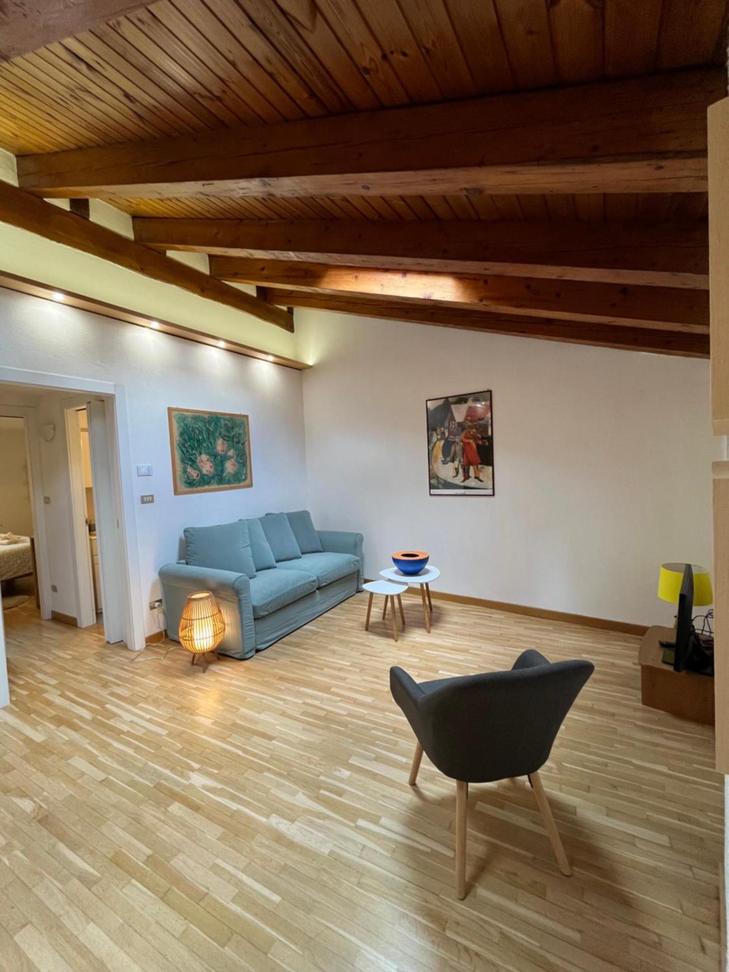 Maison De Trotte Aosta Luaran gambar